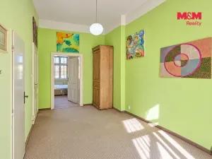 Prodej bytu 1+1, Karlovy Vary, Západní, 41 m2