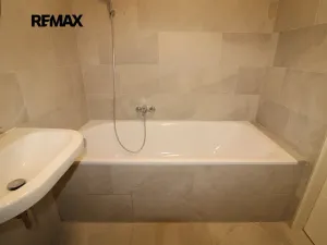 Pronájem bytu 4+kk, Jeneč, Lidická, 102 m2
