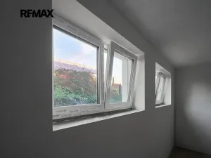 Prodej bytu 3+kk, Praha - Zbraslav, Lesáků, 74 m2
