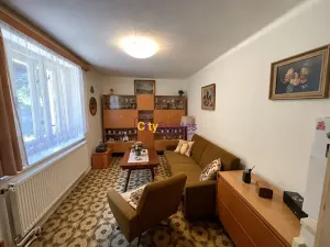 Prodej rodinného domu, Kostelec nad Labem, nám. Pod Martinem, 100 m2