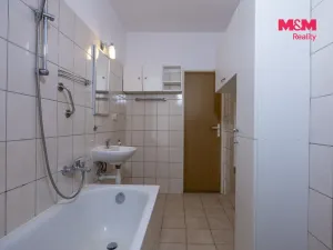 Prodej bytu 2+1, Jablonec nad Nisou, Kolmá, 56 m2
