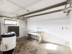 Prodej vícegeneračního domu, Praha - Liboc, Hostouňská, 278 m2
