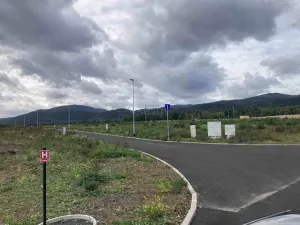 Prodej pozemku, Ostrov, Hroznětínská, 697 m2