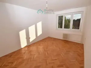 Pronájem bytu 2+1, Chrudim, B. Martinů, 53 m2