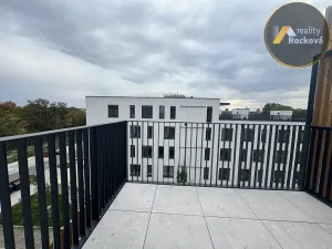 Pronájem bytu 2+kk, Kladno, Engerth, 59 m2