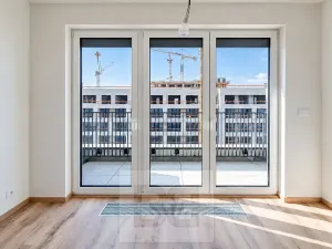 Pronájem bytu 1+kk, Praha - Hloubětín, Poděbradská, 32 m2