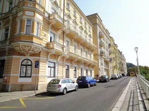 Pronájem bytu 2+kk, Mariánské Lázně, Masarykova, 58 m2