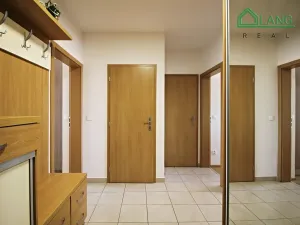 Pronájem bytu 3+kk, Brno, Bučkova, 68 m2