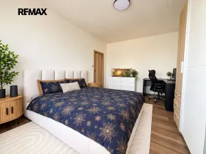 Prodej bytu 3+kk, Ostroměř, Školní, 82 m2