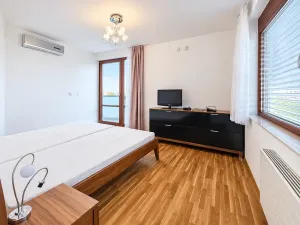 Pronájem bytu 4+kk, Praha - Krč, Hudečkova, 182 m2