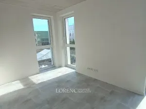 Pronájem bytu 2+kk, Veselí nad Moravou, náměstí Míru, 37 m2