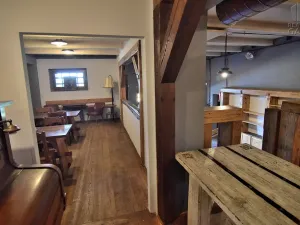 Pronájem restaurace, Čisovice, 181 m2