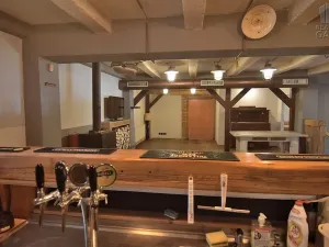 Pronájem restaurace, Čisovice, 181 m2