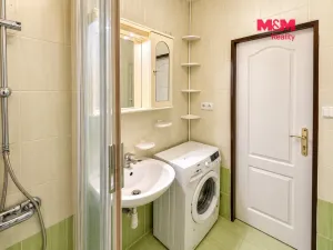 Pronájem bytu 2+1, Praha - Kamýk, Machuldova, 55 m2