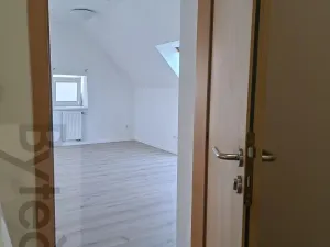 Pronájem kanceláře, Praha - Stodůlky, Ohradské náměstí, 24 m2