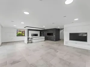 Pronájem kanceláře, Velké Přítočno, 350 m2