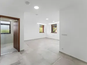 Prodej kanceláře, Velké Přítočno, 350 m2