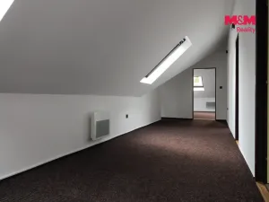 Pronájem kanceláře, Jeseník, nám. Svobody, 40 m2