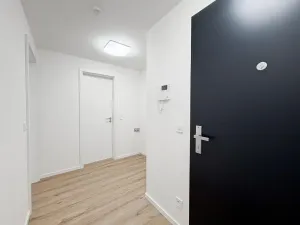 Pronájem bytu 2+kk, Kladno, Ke křížku, 50 m2