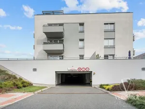 Prodej bytu 2+kk, Praha - Letňany, Hlučkova, 60 m2