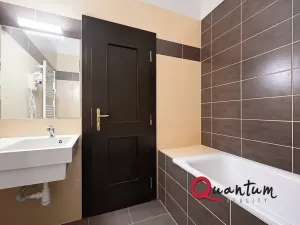 Prodej ubytování, Praha - Suchdol, Suchdolské náměstí, 19 m2