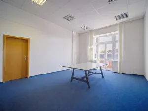Pronájem kanceláře, Jičín, 17. listopadu, 688 m2
