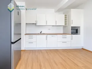Pronájem bytu 2+kk, Praha - Satalice, K nádraží, 44 m2