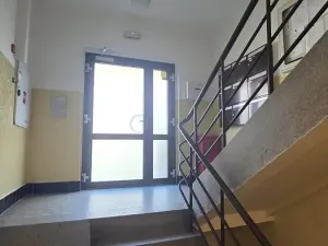 Pronájem bytu 1+1, Praha - Kobylisy, Čimická, 43 m2