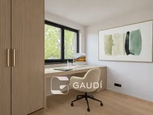 Prodej bytu 4+kk, Praha, Mezitraťová, 105 m2