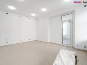 Pronájem komerční nemovitosti, Rosice, Palackého nám., 100 m2