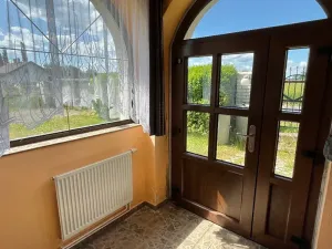 Pronájem kanceláře, Kynšperk nad Ohří, 600 m2