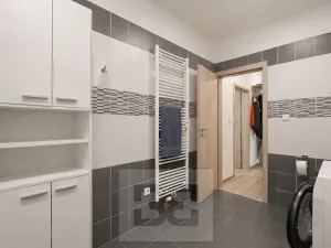 Prodej bytu 4+kk, Praha - Lochkov, 88 m2