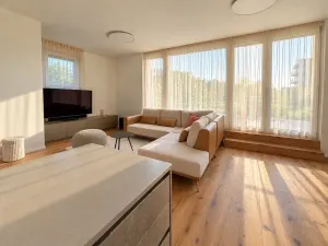 Pronájem bytu 4+kk, Praha - Radlice, U Komína, 119 m2