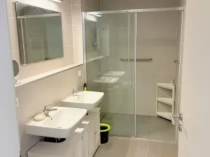 Pronájem bytu 2+kk, Praha - Suchdol, Suchdolské náměstí, 48 m2