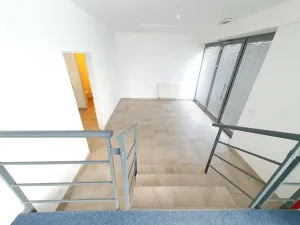 Pronájem obchodního prostoru, Praha - Modřany, Pískařská, 50 m2