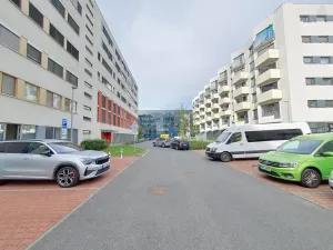 Pronájem obchodního prostoru, Praha - Modřany, Pískařská, 50 m2