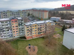 Prodej bytu 2+1, Teplice - Trnovany, V závětří, 83 m2