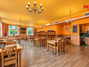 Pronájem restaurace, Praha - Krč, Pacovská, 324 m2