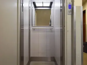 Pronájem bytu 3+kk, Praha - Holešovice, Janovského, 86 m2