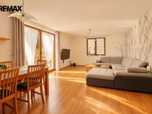 Prodej rodinného domu, Rybitví, Jiráskova, 155 m2