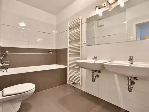 Pronájem bytu 3+kk, Praha - Libeň, V zahradách, 88 m2