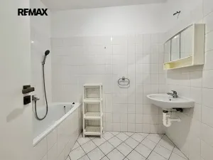 Pronájem bytu 2+1, Kladno, Tylova, 64 m2