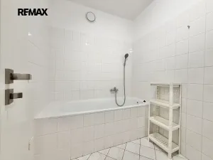 Pronájem bytu 2+1, Kladno, Tylova, 64 m2