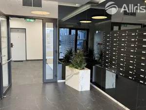 Pronájem kanceláře, Brno, Komárovská, 29 m2