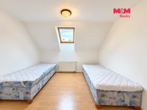 Pronájem bytu 4+1, Zlatá, 152 m2