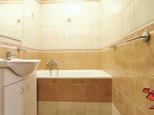 Pronájem bytu 2+kk, Praha - Petrovice, Kurčatovova, 45 m2