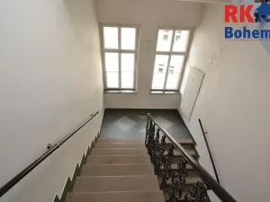 Pronájem bytu 2+kk, Praha - Nové Město, V tůních, 60 m2