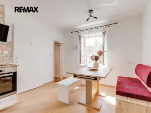 Prodej rodinného domu, Praha - Malešice, Bakalářská, 207 m2