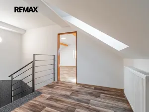Pronájem rodinného domu, Horní Lukavice, 173 m2