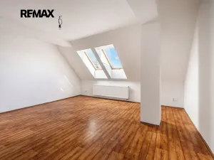 Prodej bytu 3+kk, Beroun, Kostelní, 61 m2